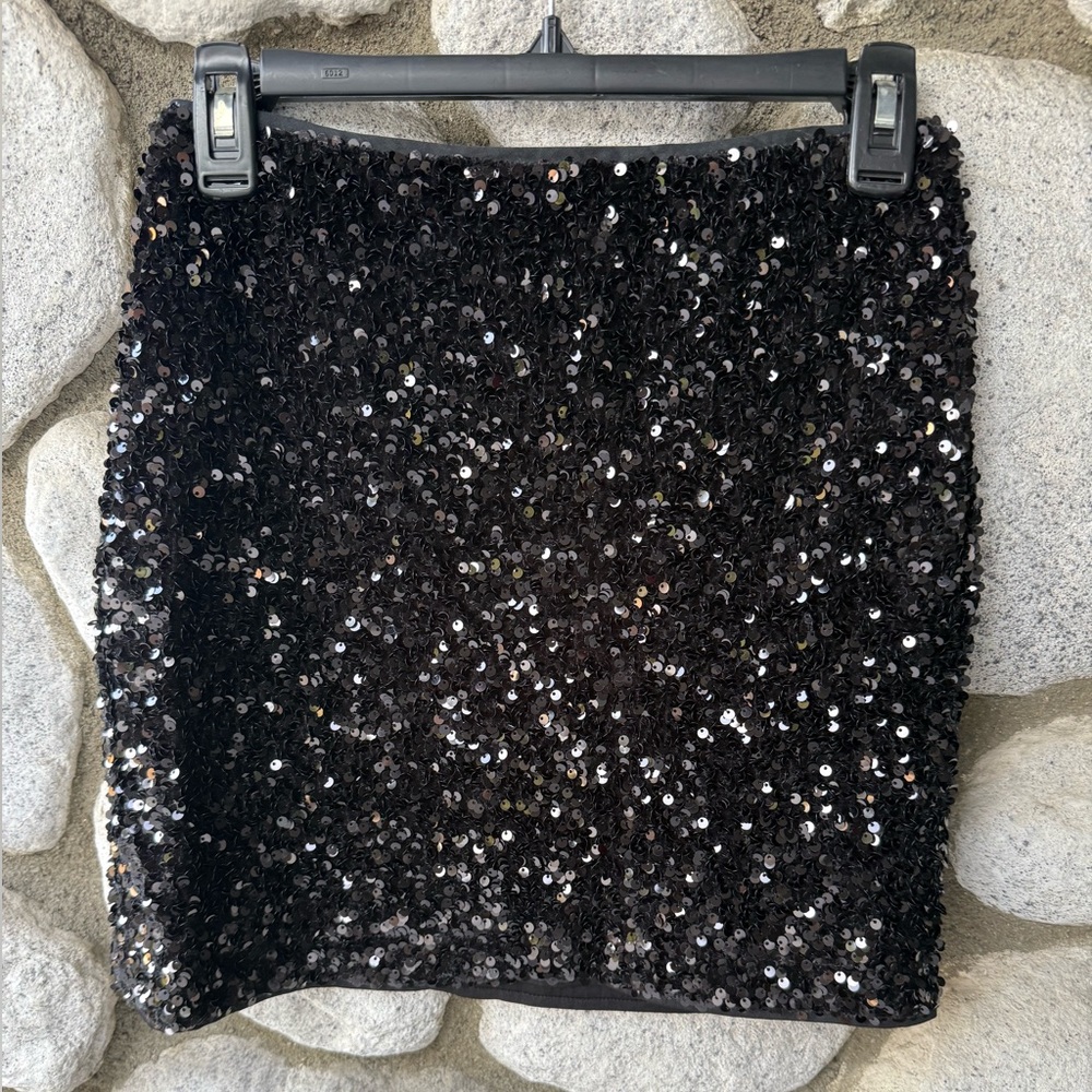 H&M Black Sequin Mini Skirt